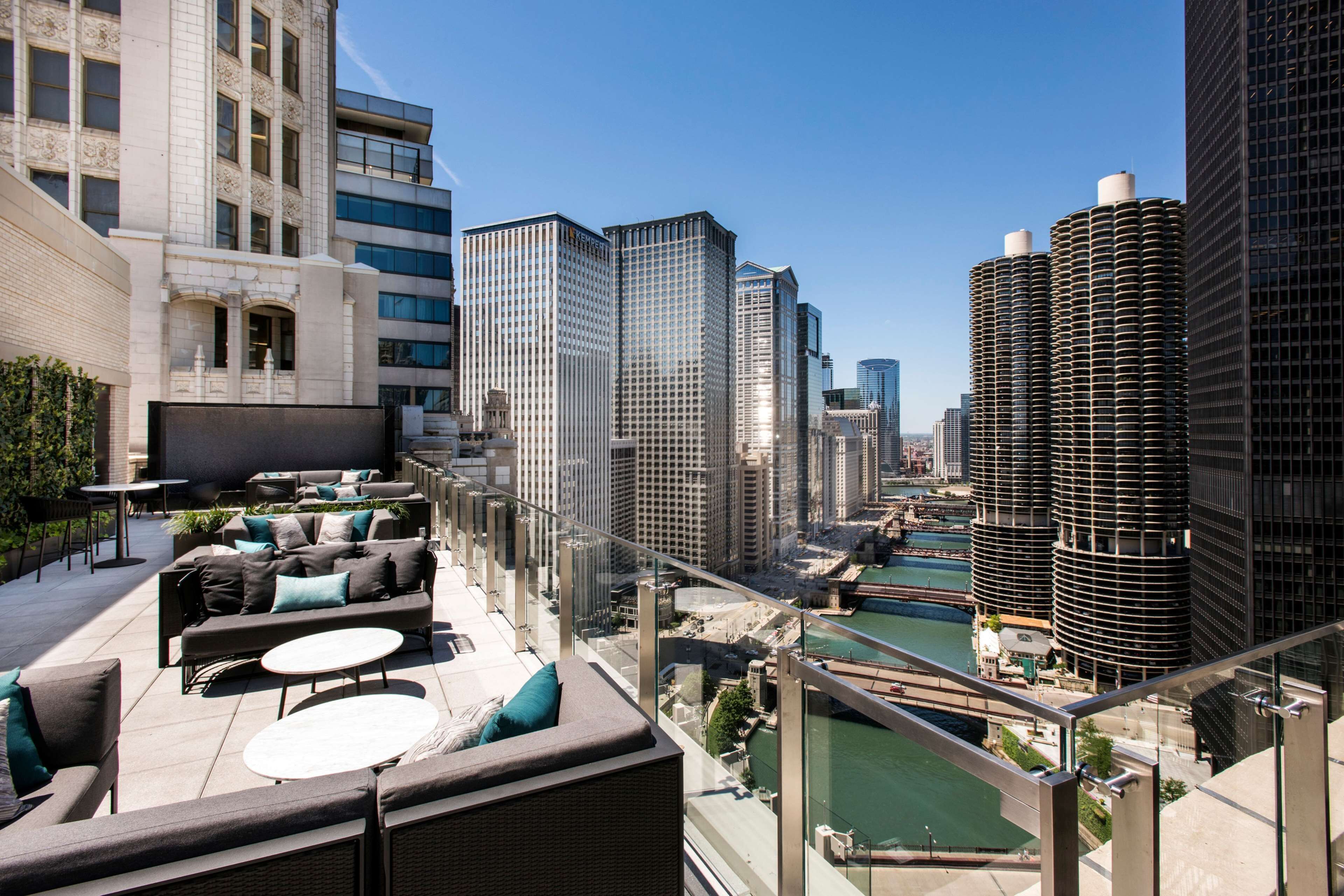 LondonHouse rooftop terrace overlooking the Chicago River and skyline