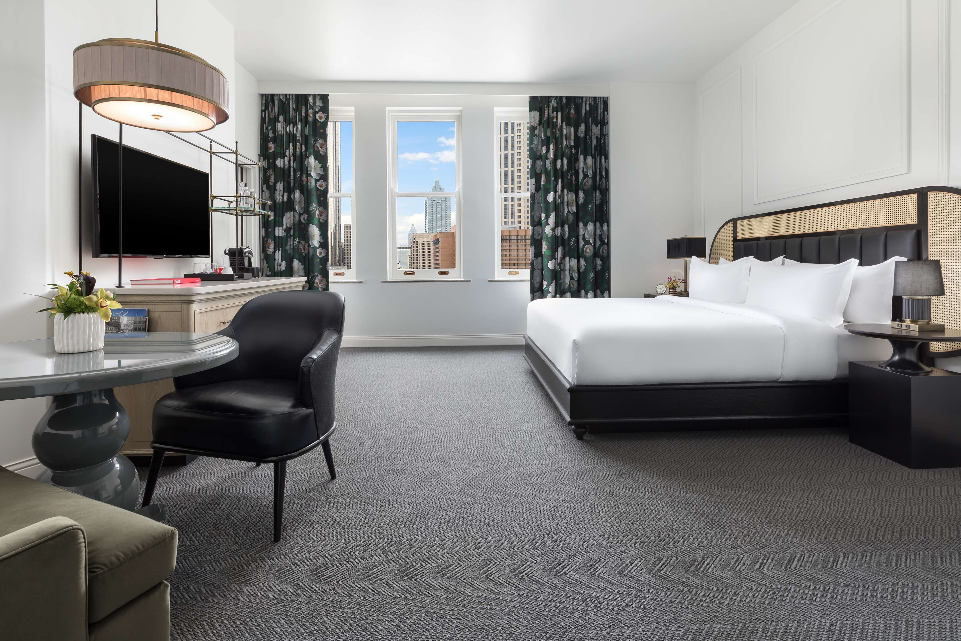 Standard King room at The Candler Hotel Atlanta